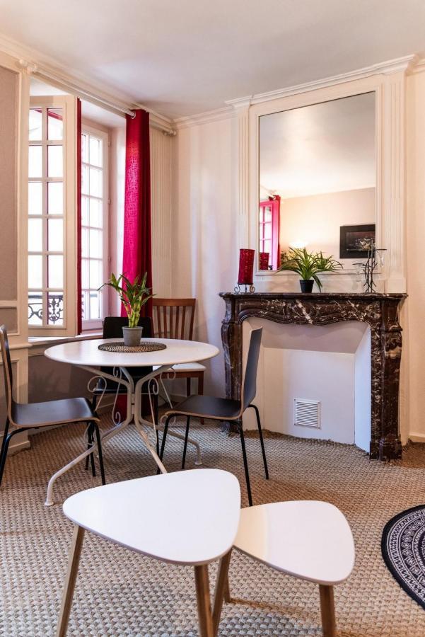 Agreable Studio En Plein Coeur De Quimper Apartment Ngoại thất bức ảnh